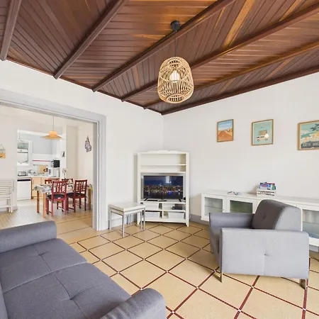 A 100m, Avec Terrasse Pour 4 Apartment *